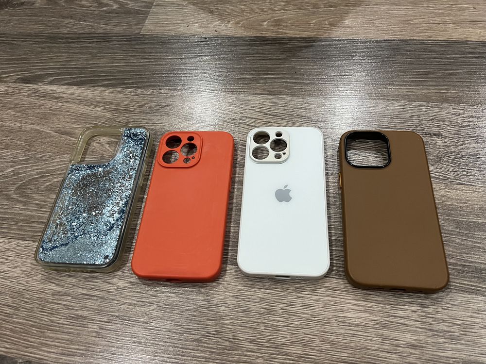 Чехол на iPhone 13 pro
