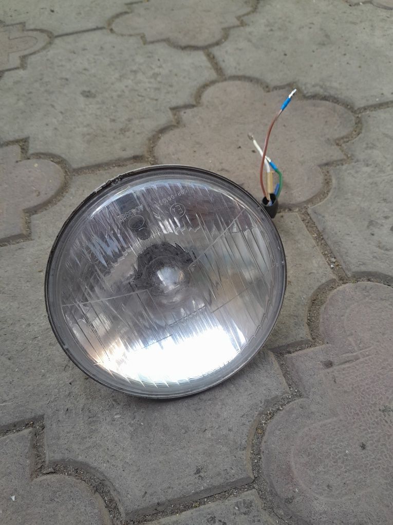 Продам фару 5.75