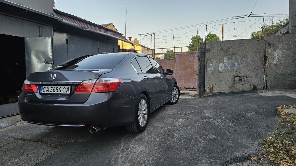 Honda accord 9 2014