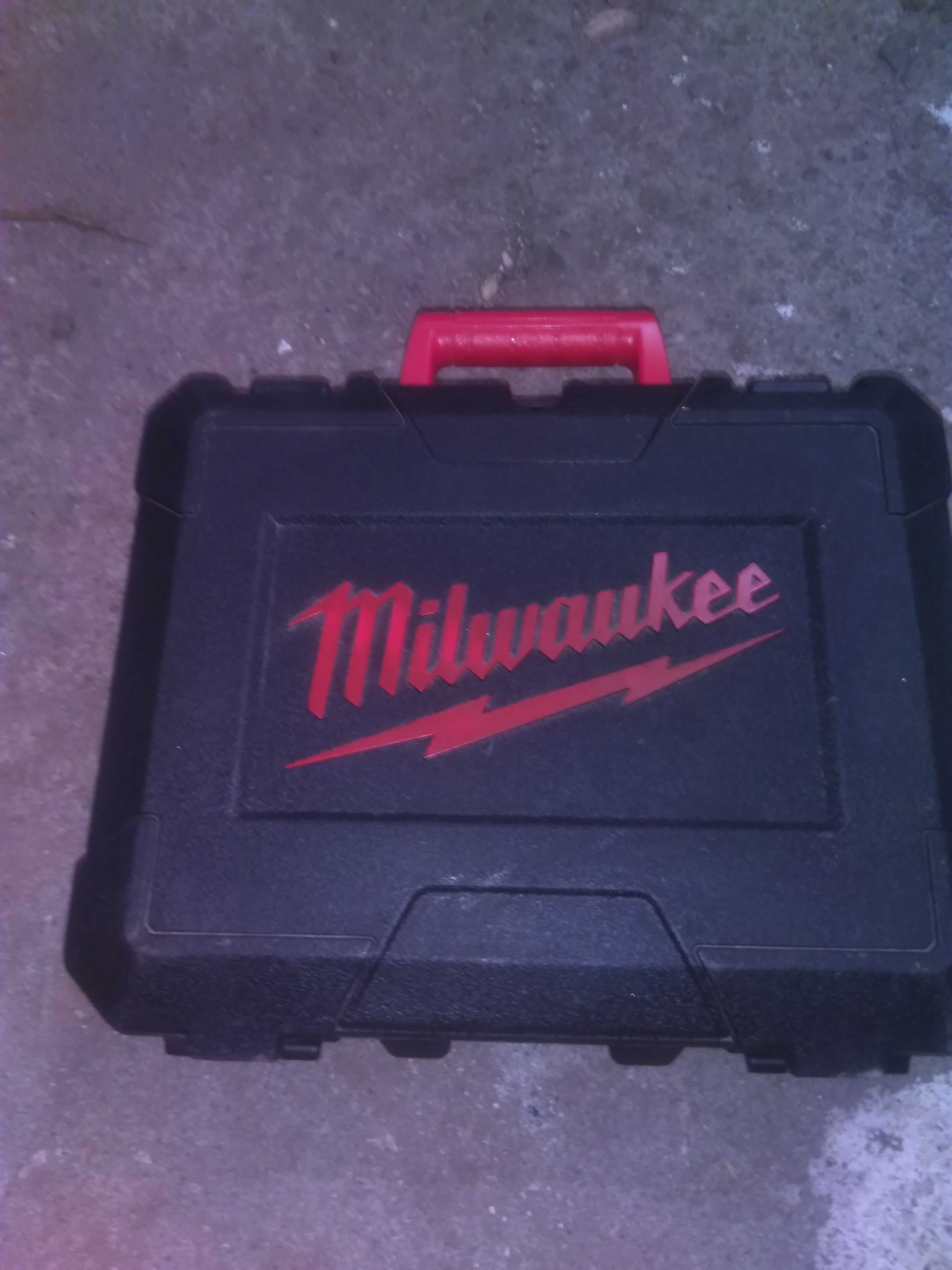 Milwaukee m12 BOD wiertarki wkrętarka