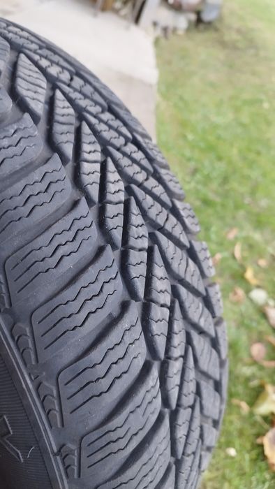 Opony zimowe R15/195/65 4 sztuki