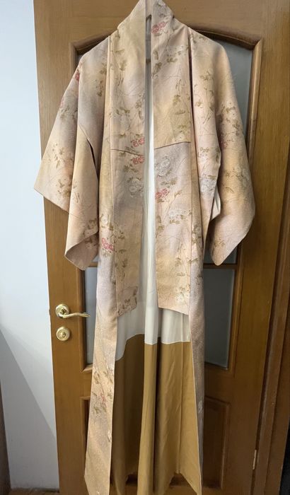 Вінтажне японське жіноче кімоно халат накидка