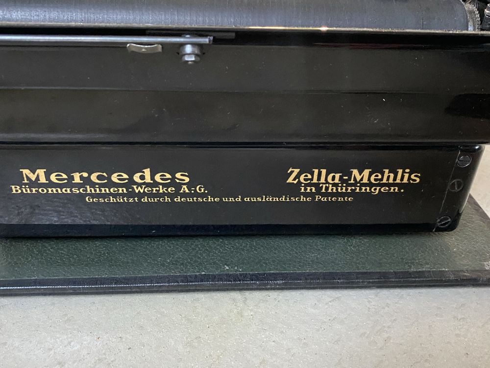 Печатная машинка Mersedes