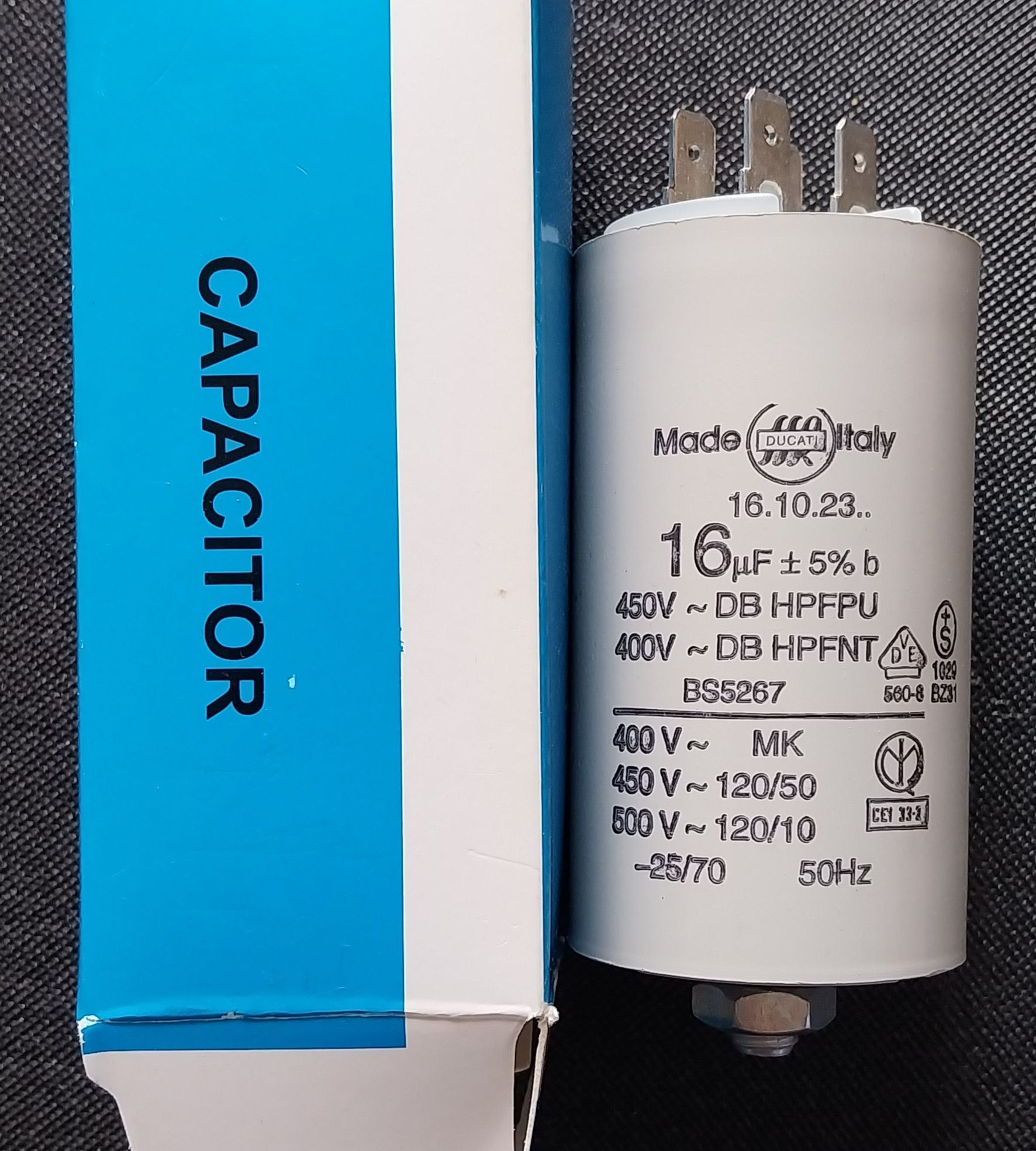 Condensador 16 uf 450 vac