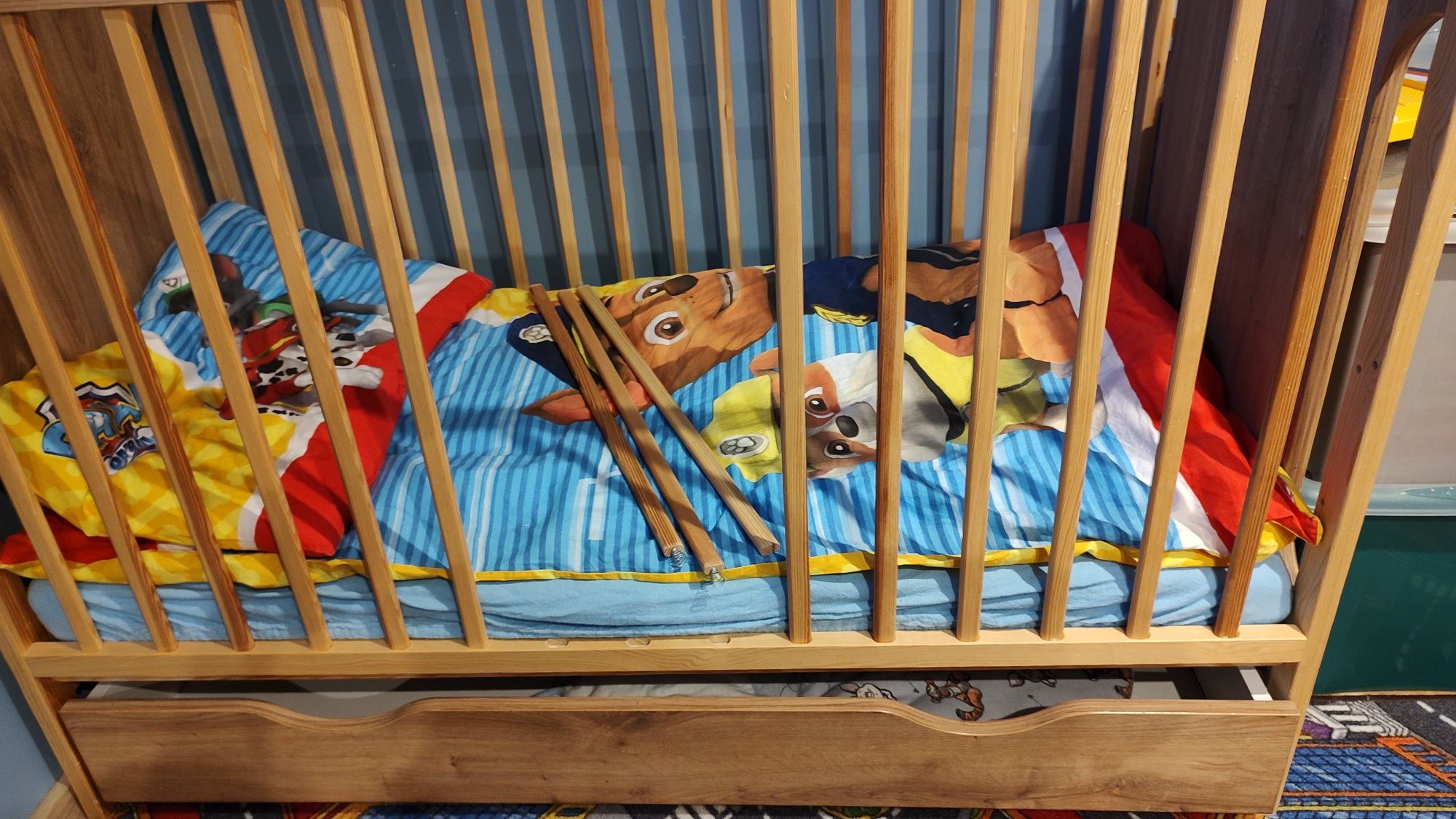 Łóżko dla niemowlaka