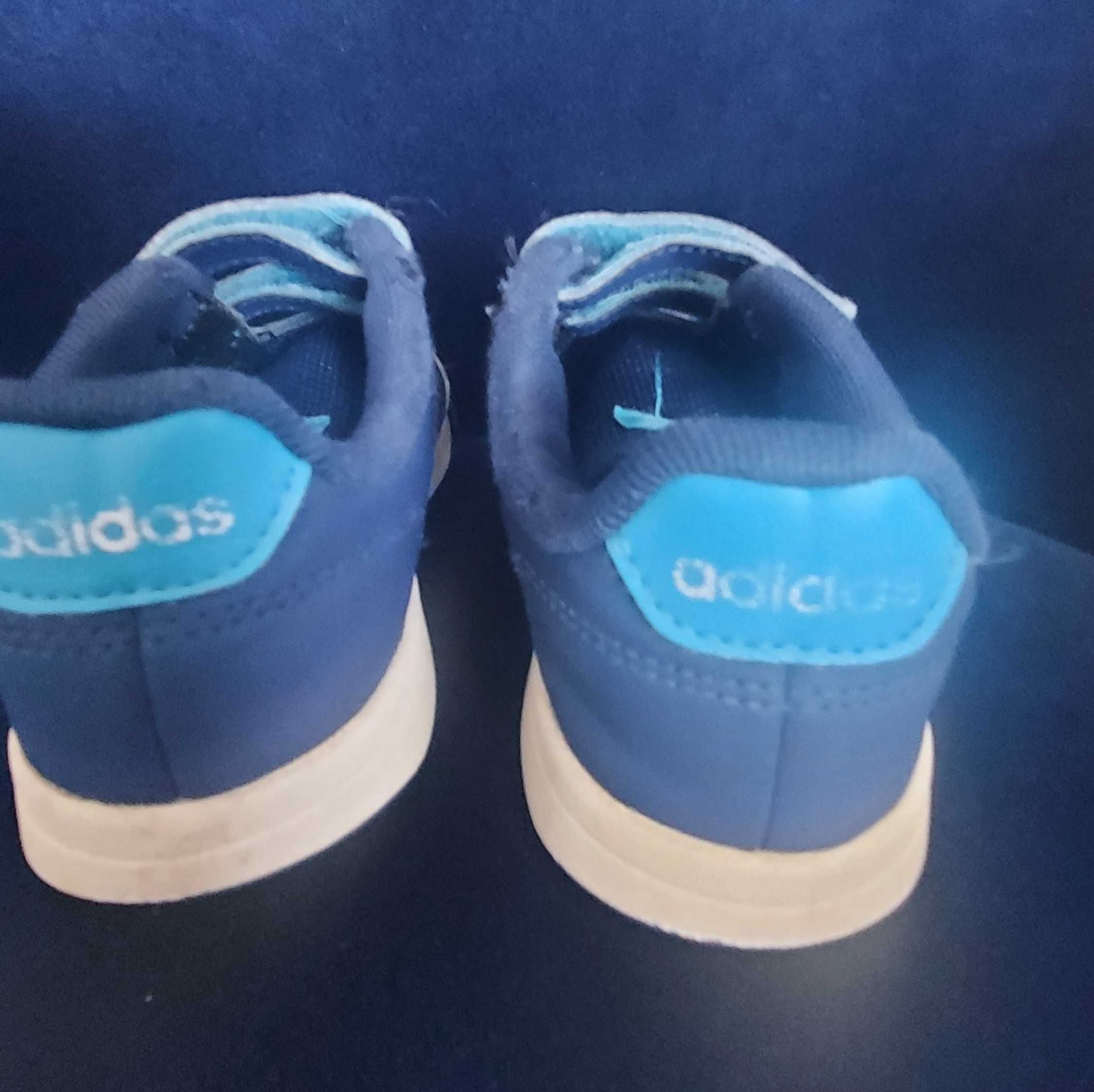 Buty chlopiece Adidas r.26