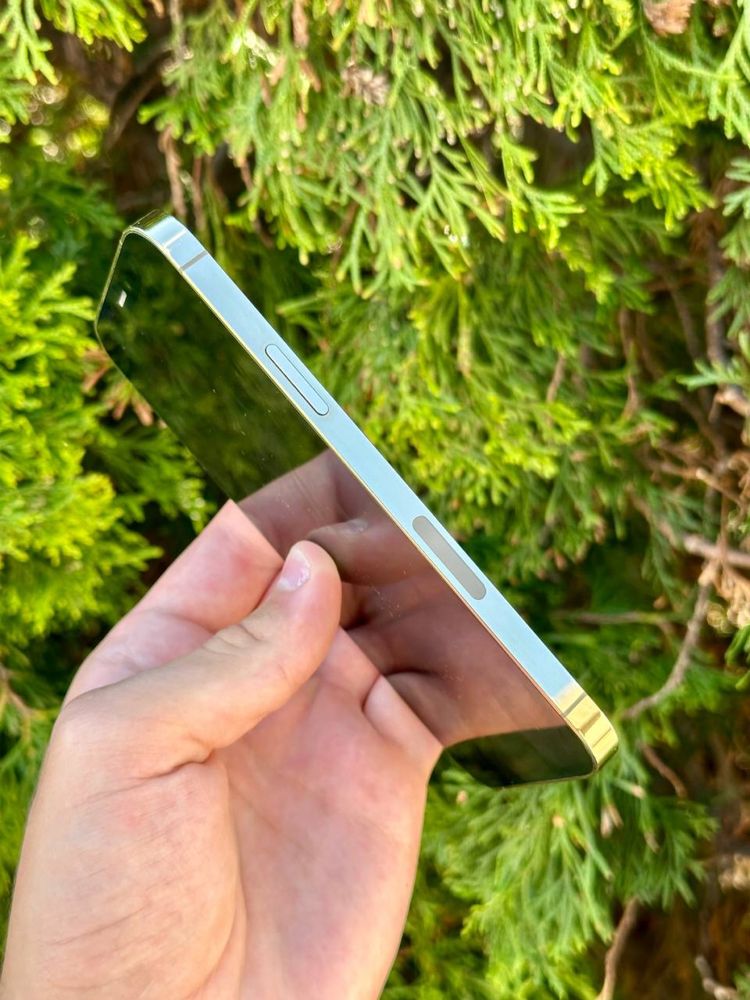 iPhone 12 Pro 128gb Gold Neverlock. Полный комплект