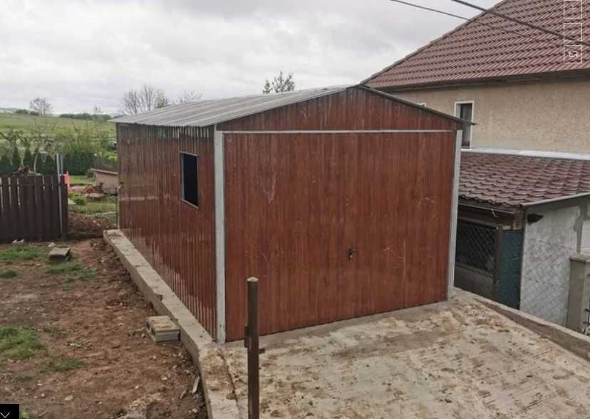 Garaż blaszany 2x3 3x5 3x6 6x5 6x6 5x7 w gatunku Garaż blaszak Schowek