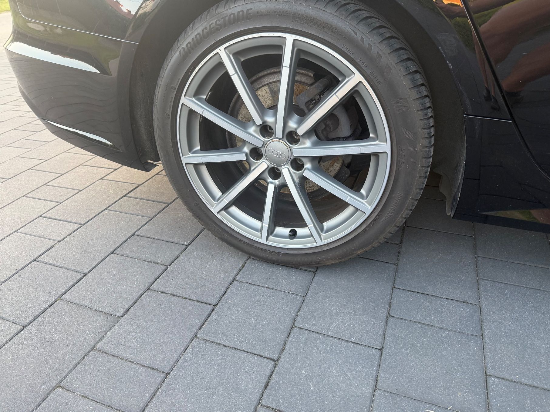 Audi A6 Audi A6 Avant 2.0 L S-Line Matrix Diesel rok prod. 2015