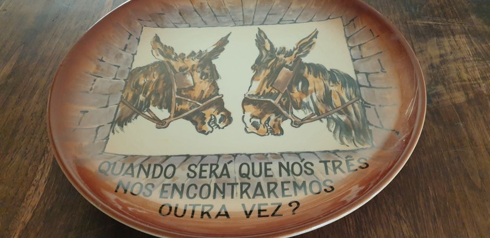 Prato faiança da extinta Argilart