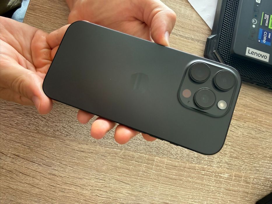 Iphone 16 Pro 256GB Black como Novo