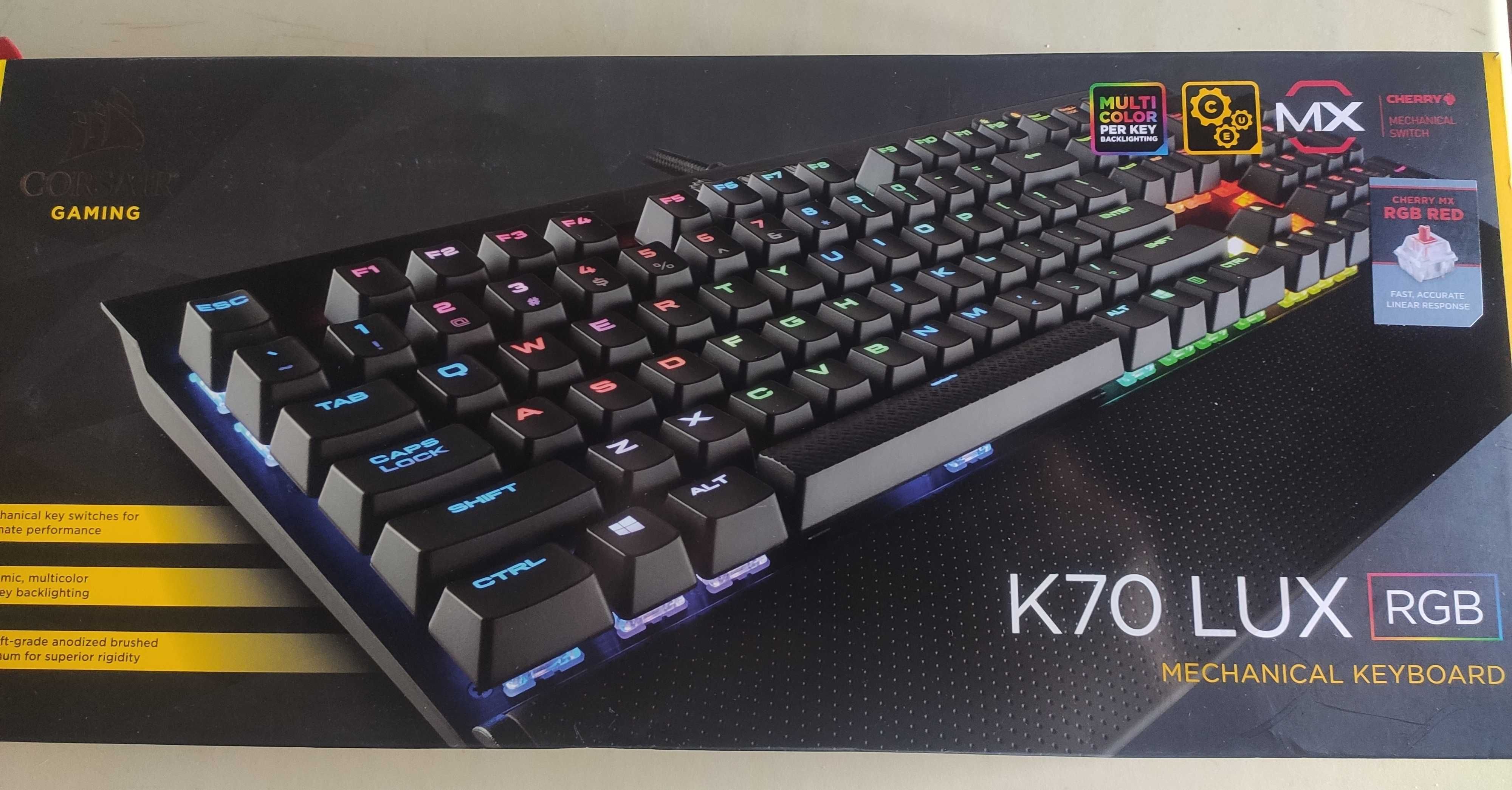 Teclado mecânico Corsair K70 LUX RGB