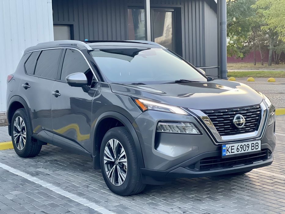 NISSAN ROGUE SV Отличное состояние