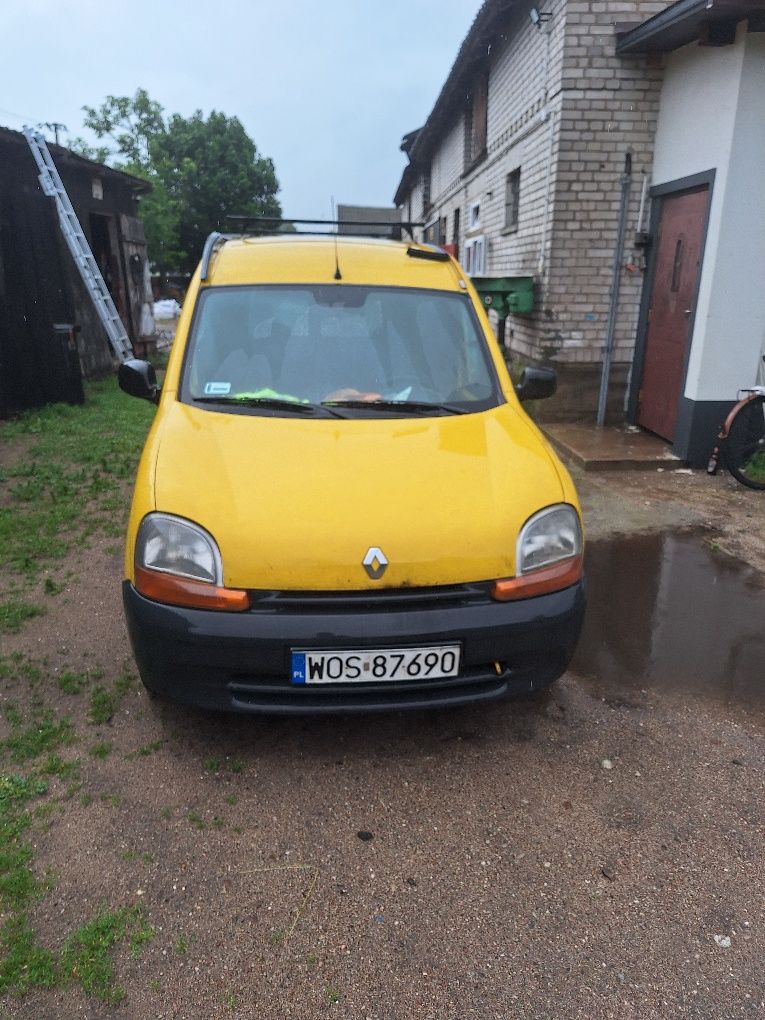 Renault Kangoo uszkodzone
