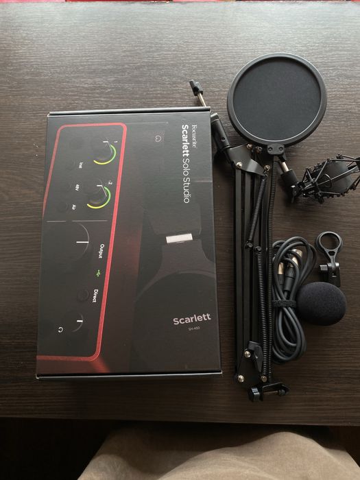 Комплект для звукозапису Focusrite Scarlett Solo Studio 4th Gen
