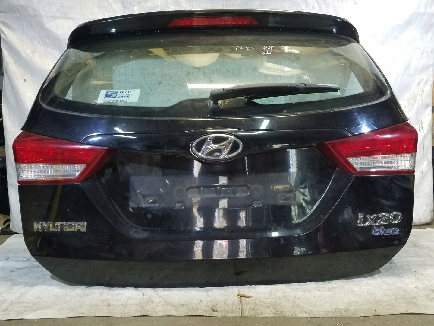 KLAPA BAGAŻNIKA TYŁ HYUNDAI IX20 KOD PAE
