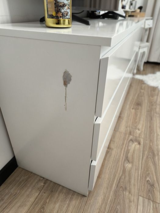 Zestaw mebli Sypialnia łòzko komoda szafki nocne