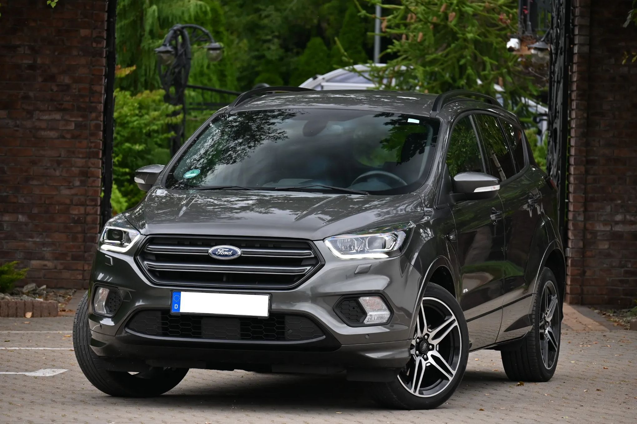 Ford Kuga 1.5k(184PS) 4x4(AWD) LEDY kamera XENON navi SKORY z Niemiec!ST-LINE
