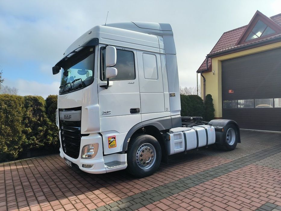 DAF XF 460  / Automat / ACC/ 2 zbiorniki paliwa / Standard