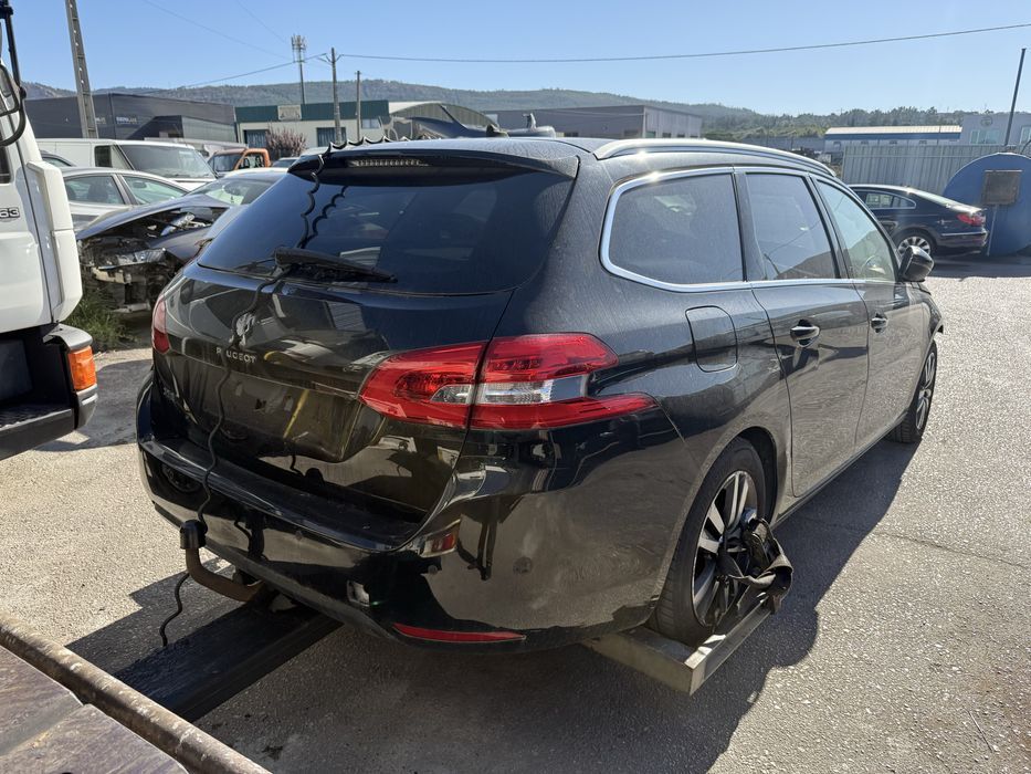 Peugeot 308 1.2 Puretech (peças)