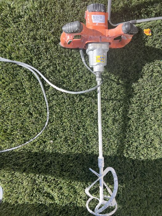 Batedor de cola em perfeito estado de funcionamento