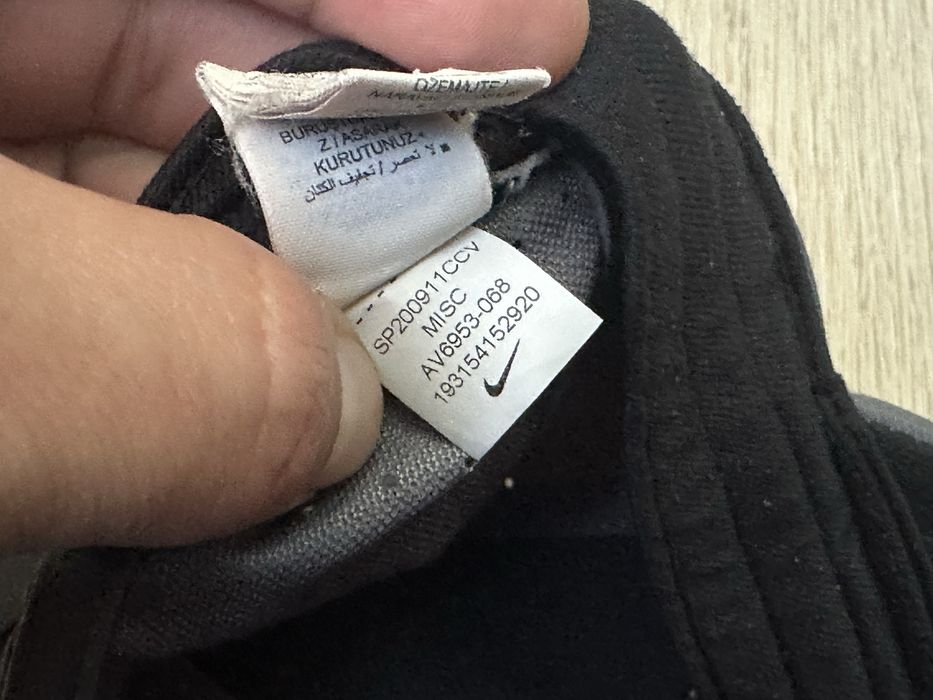 Кепка сіра Nike Dri fit
