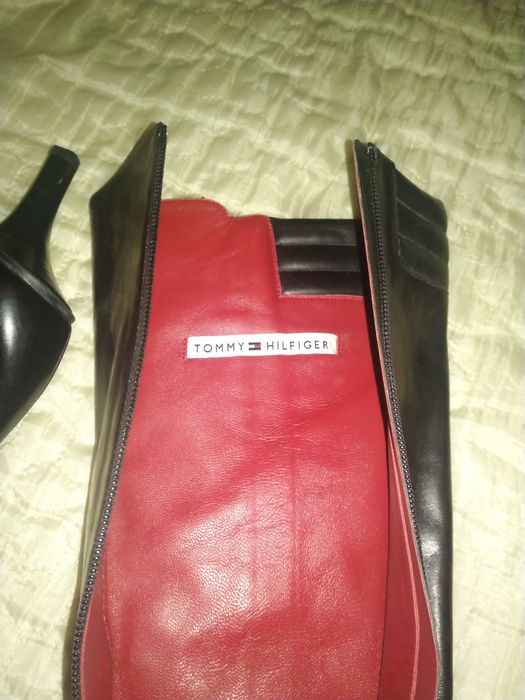 Tommy Hilfiger шкіряні жіночі 38 розмір чобітки сапоги сапожки підбори