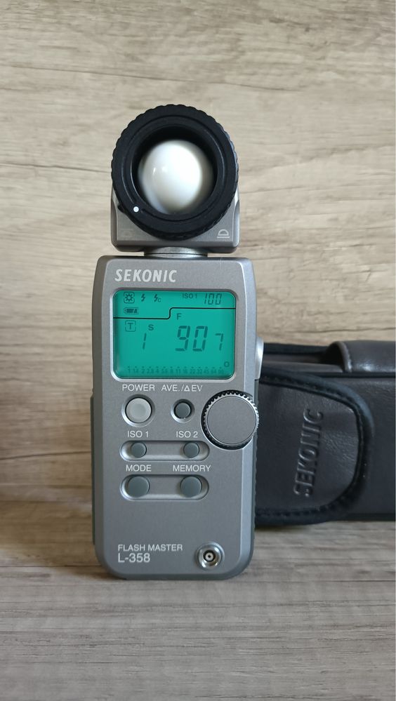 Sekonic L-358 експонометр, флешметр для плівкових та цифрових камер