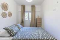 689615 - Quarto com cama de casal em apartamento com 3 quartos