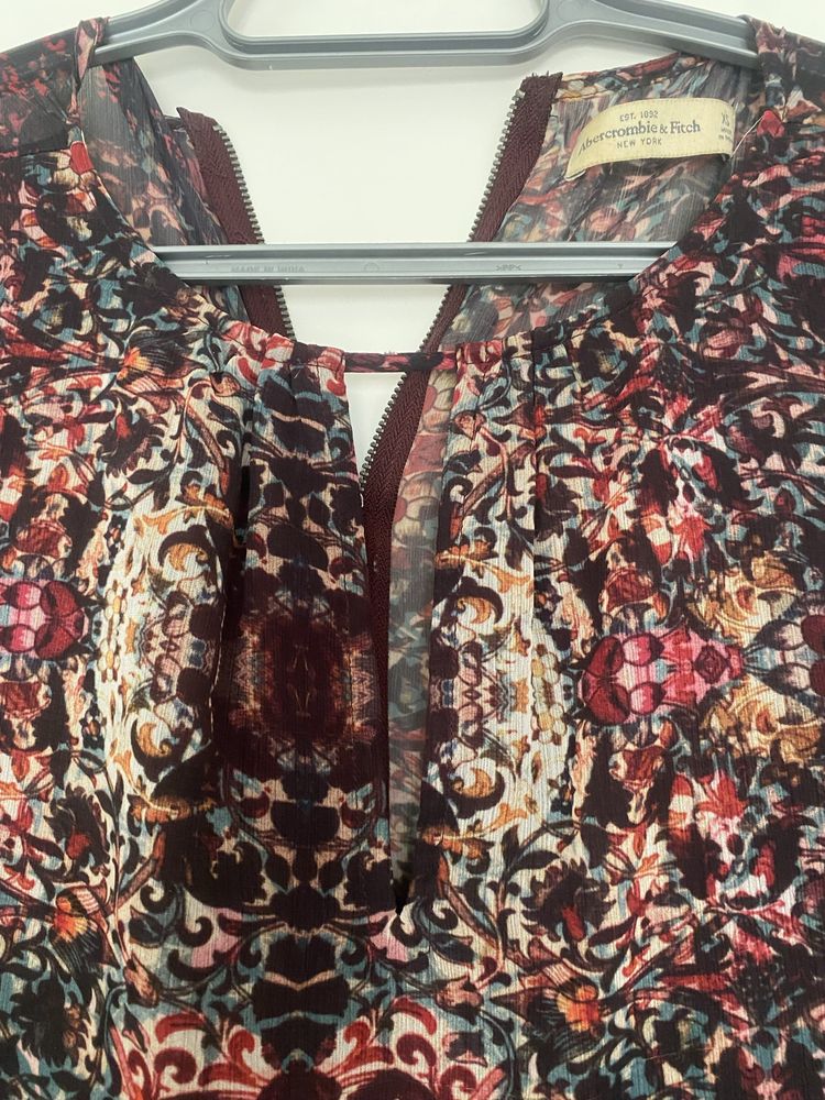 Piękna zwiewna sukienka Abercrombie XS boho