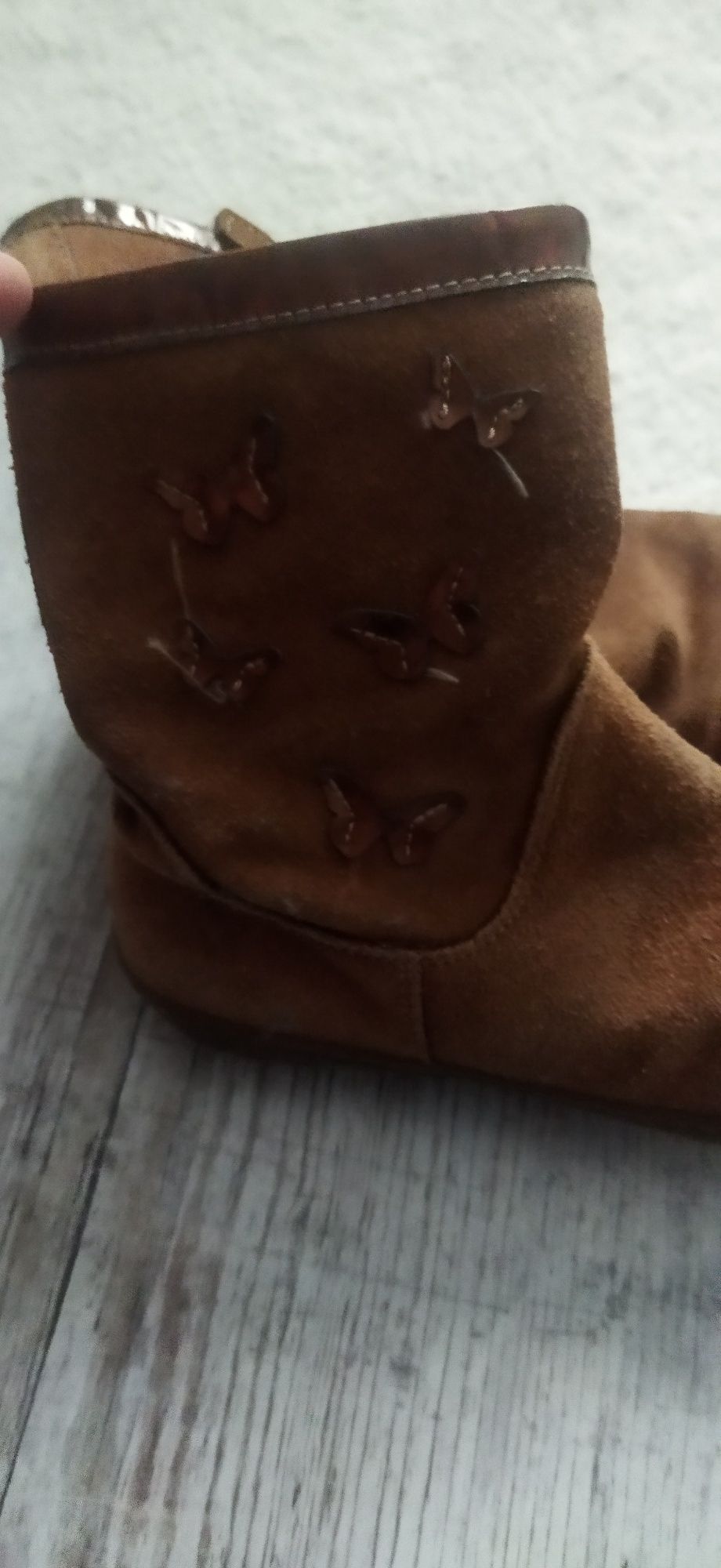 Buty dziecięce, kozaczki zamszowe, lekkie