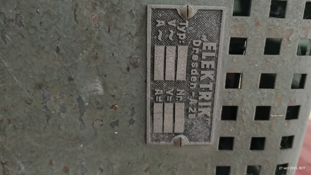 Prostownik 12v stary niemiecki