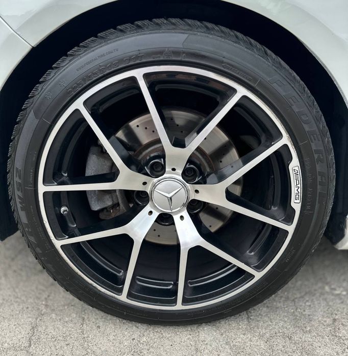 Mercedes Benz CLA