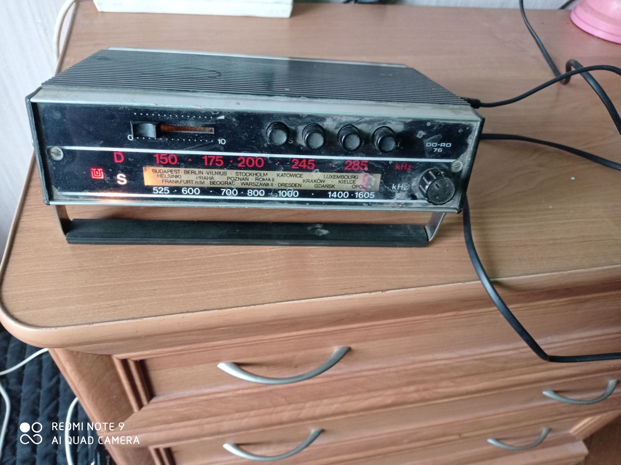 Radio zabytek na części lub naprawy