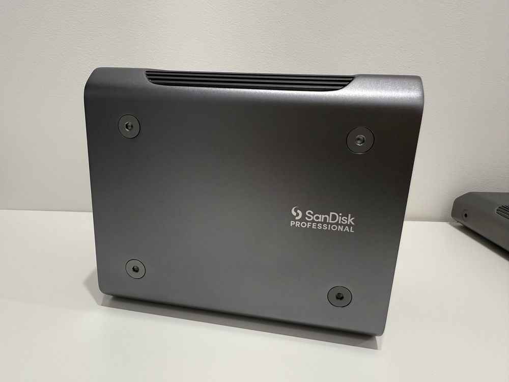 SanDisk Professional Pro-Dock 4 stacja dokująca