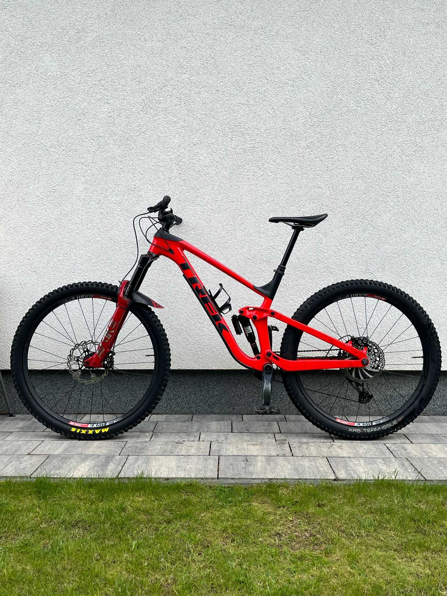 Trek Slash - Custom Build rozmiar L, koła 29 [Lyrik, Enduro, Rockshox]