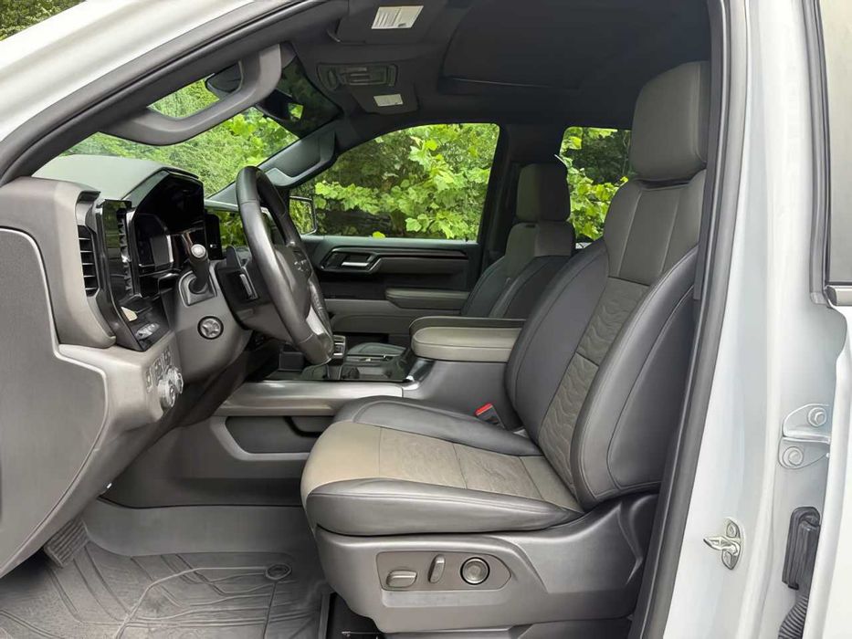 Chevrolet Silverado      2023