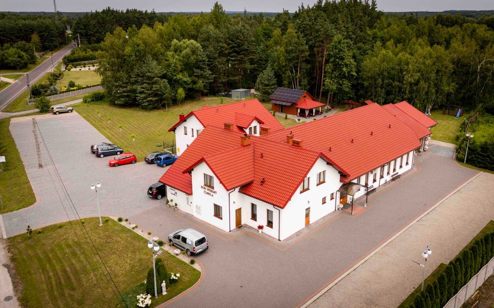 Dom Weselny  Izabela Noclegi pracownicze , prywatne