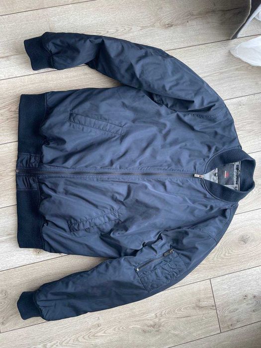 Бомбер Frompoles осений.