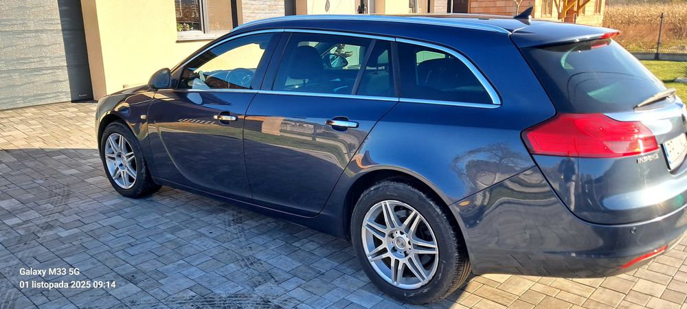 Sprzedam Opla Insigna