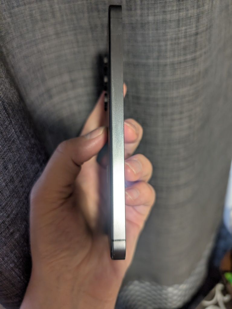 Samsung S24 8/256 под восстановление