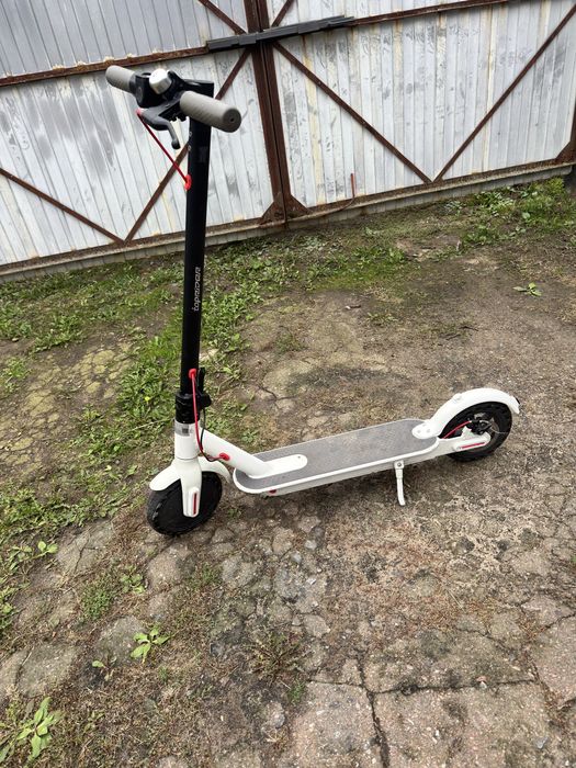 Продам електросамокат