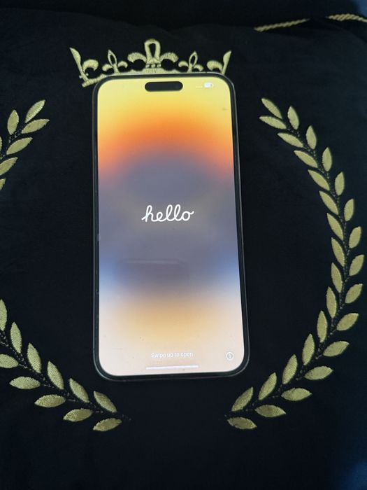 Iphone 14 pro max  złoty kolor