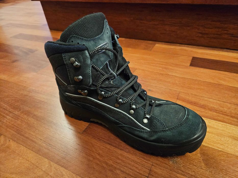 Botas Vibram X Lowa