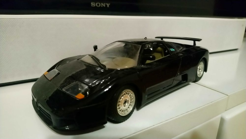 matchbox hot wheels Bugatti