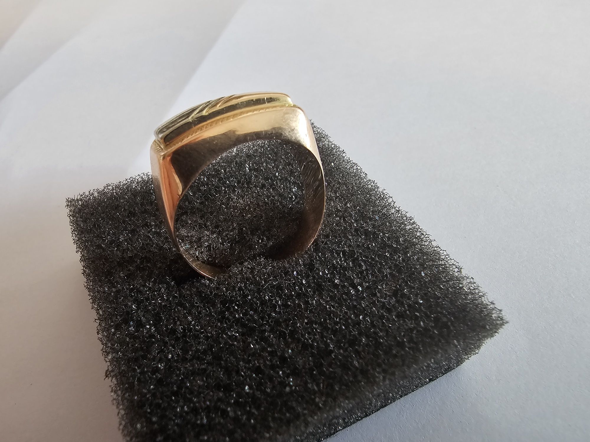 Anel de ouro 14k