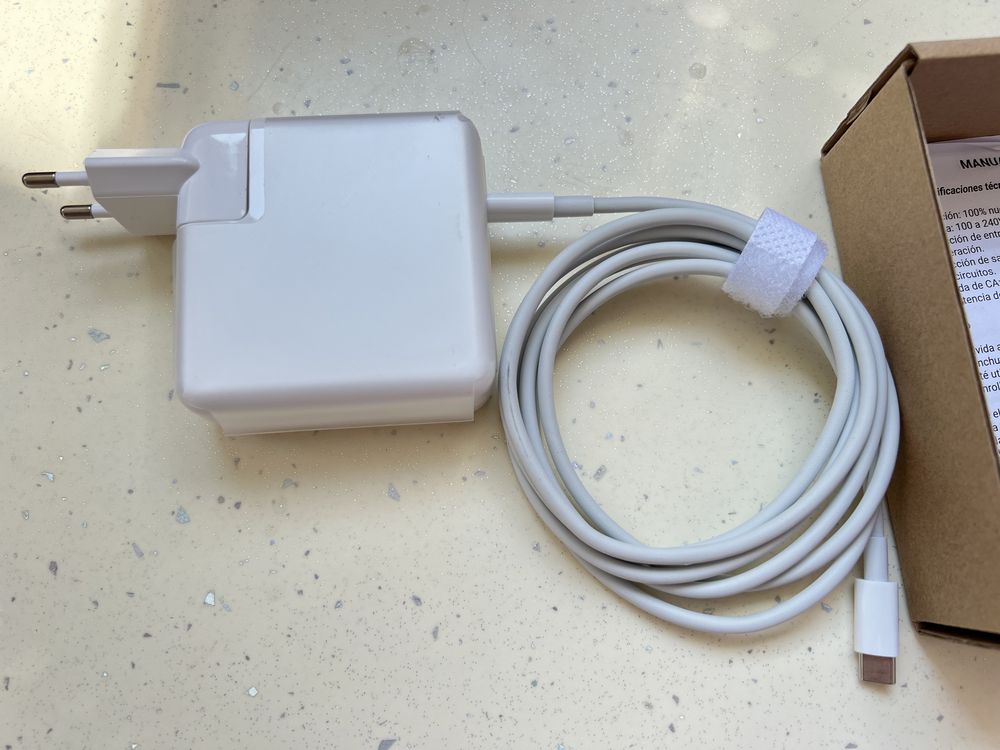 Зарядка блок 61W MacBook Air Pro USB C Макбук з кабелем