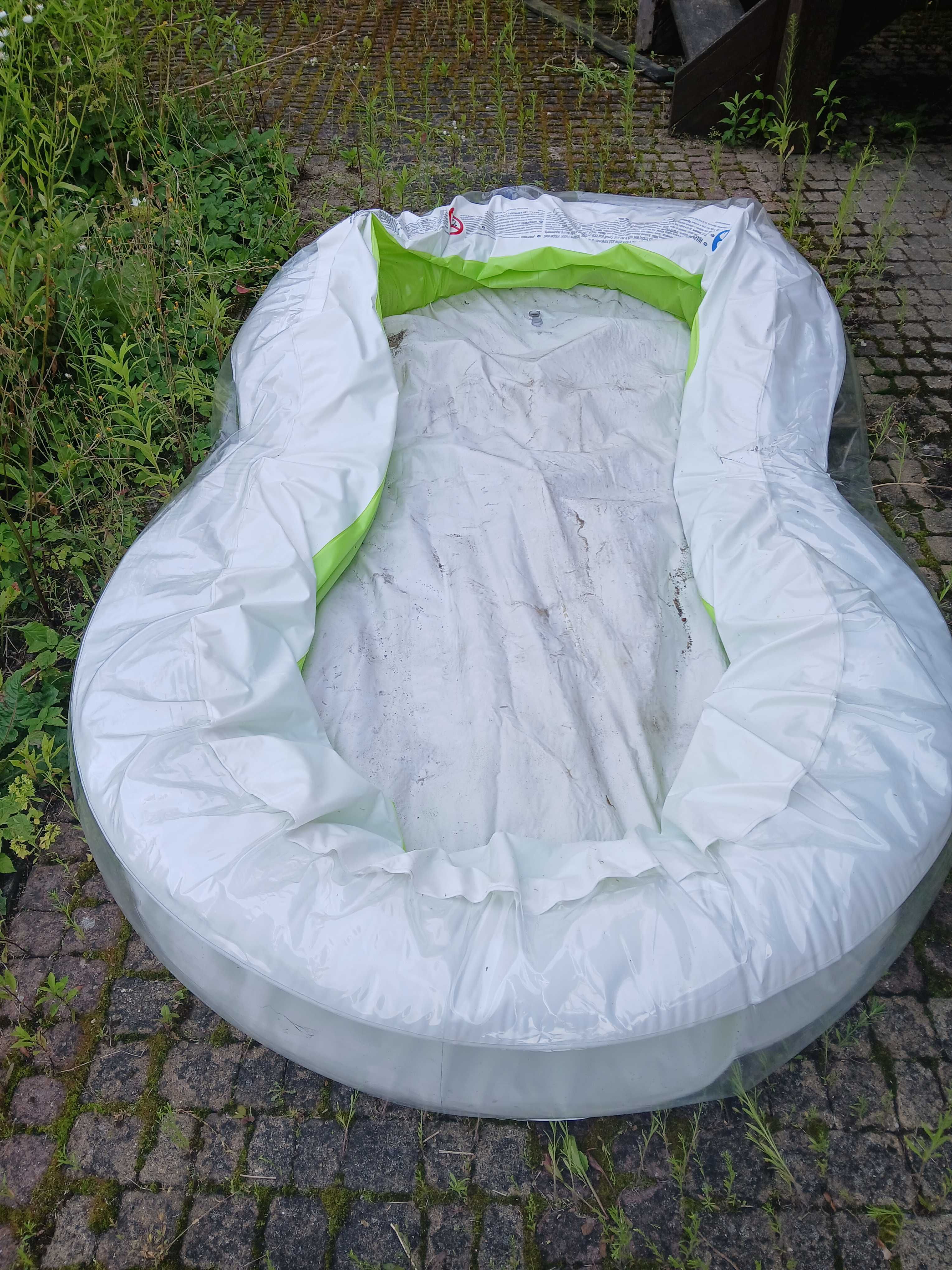 Łóżko , basenik oddam