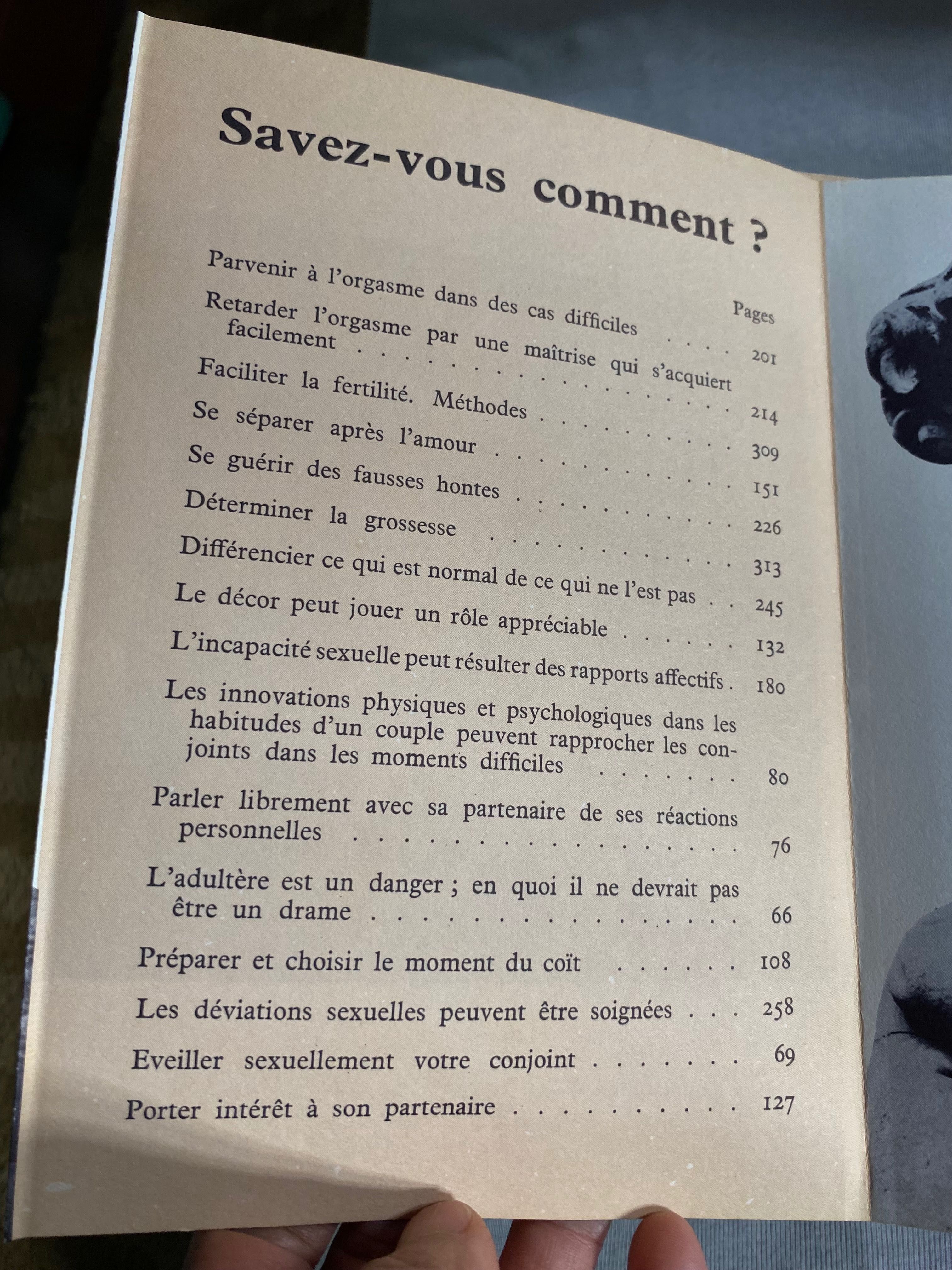 Livro Art et science de amour