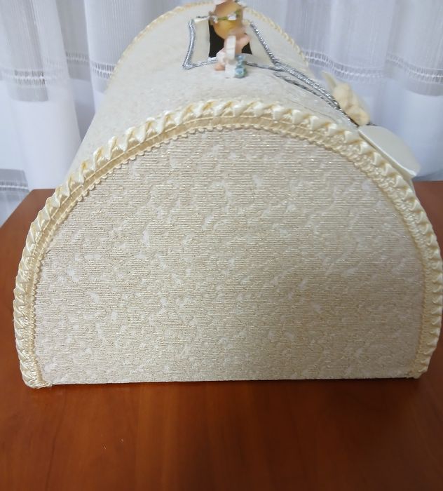 Коробка для грошей, подарунка на хрестини